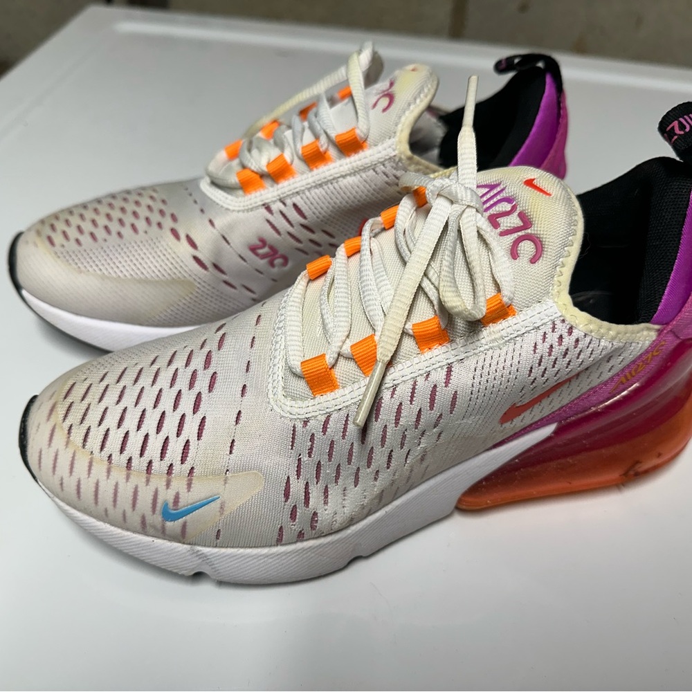 Nike Air Max 270 Cream and Purple Sneakers